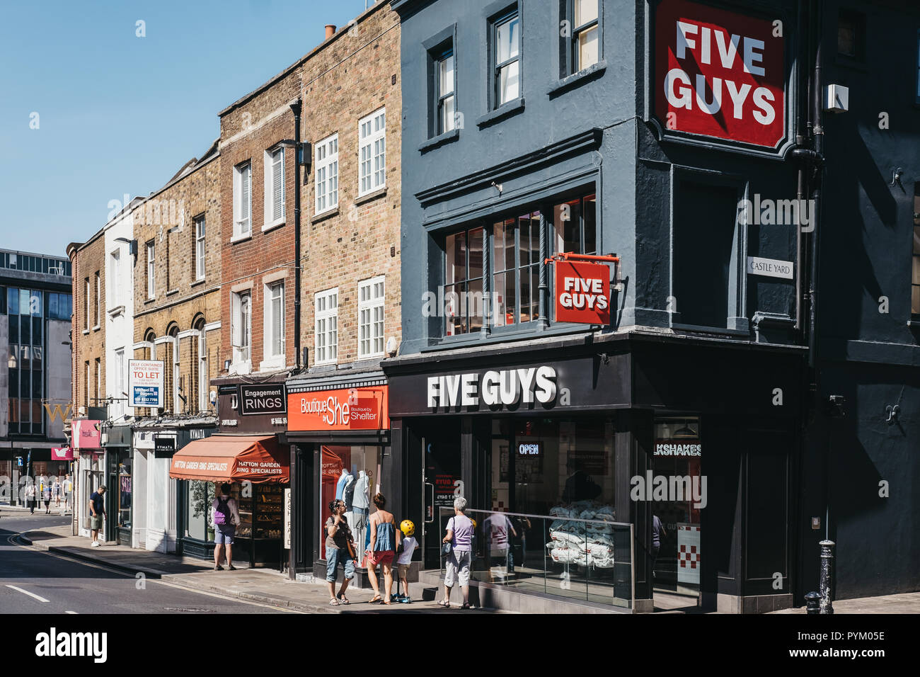 Richmond High Street High Resolution Stock Photography and Images - Alamy