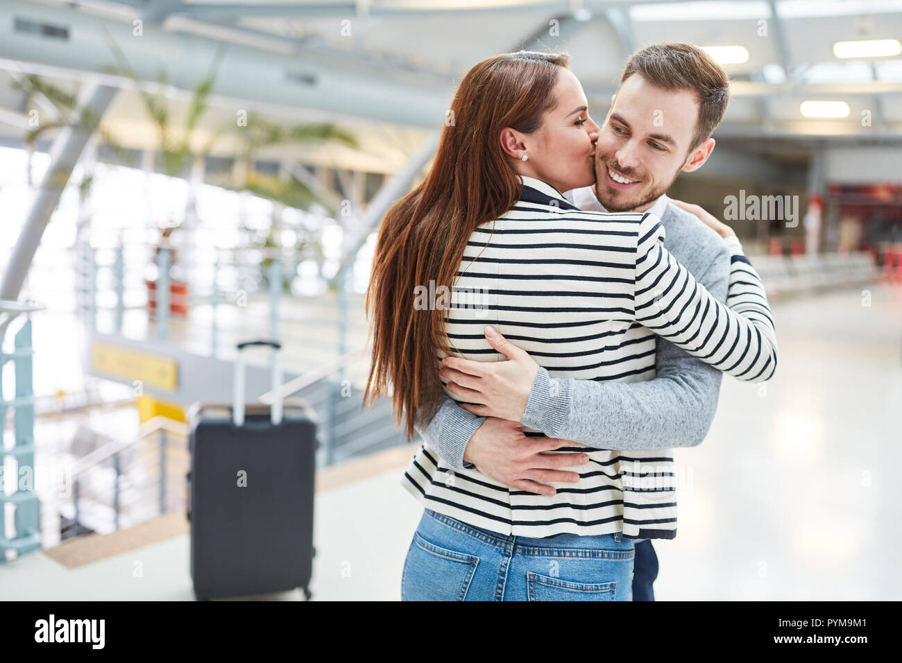 Free,parking,for,15,minutes,kiss and fly,quick,passenger,pick up,at,  Carcassonne,Airport,Aude,region,South,of,France,French,Europe,European  Stock Photo - Alamy