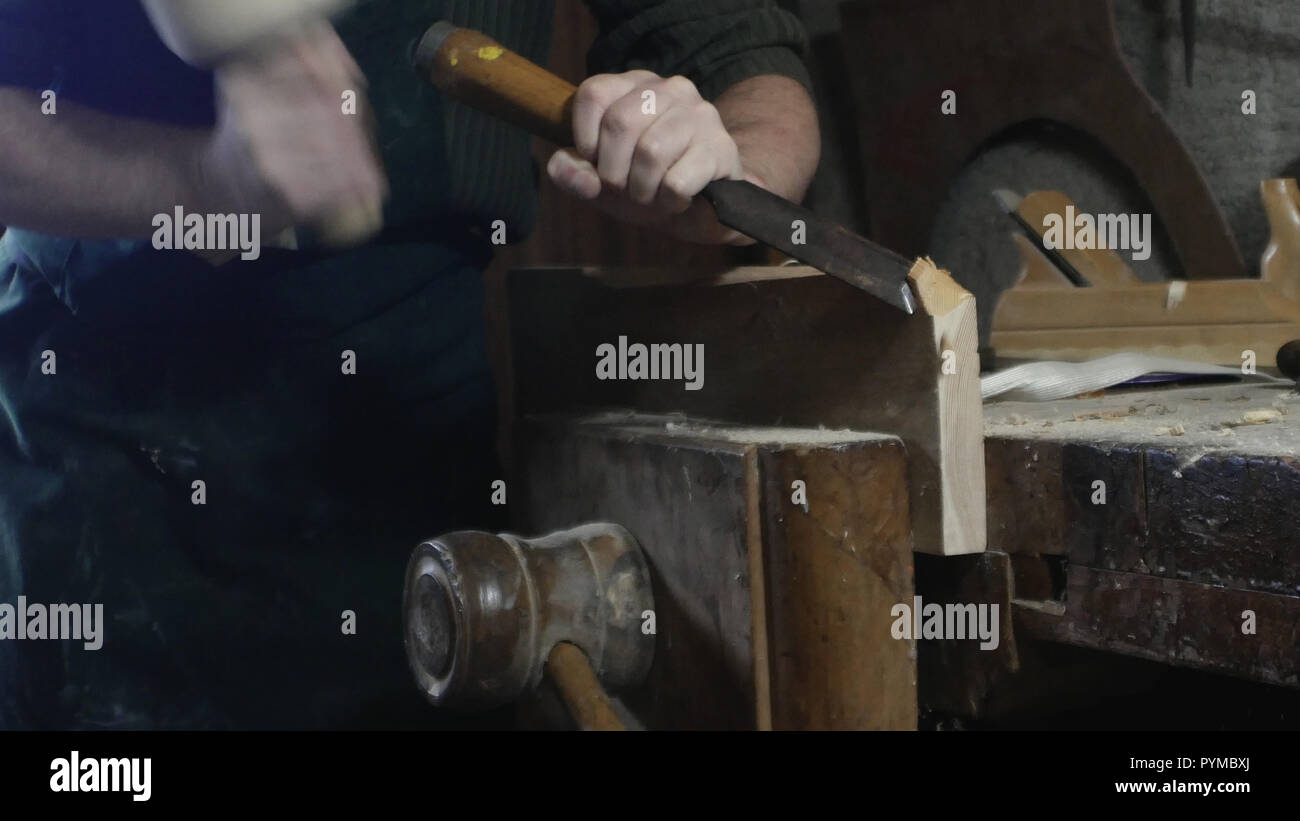 Carpenters chisel hi-res stock photography and images - Alamy