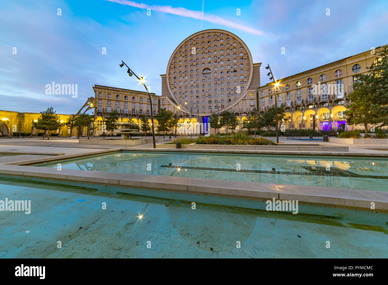 Noisy Le Grand 25 October 2018 Central Place Of Pablo Picasso Arena Noisy Le Grand 25 October 2018 Central Place Of Pablo Picasso Arena