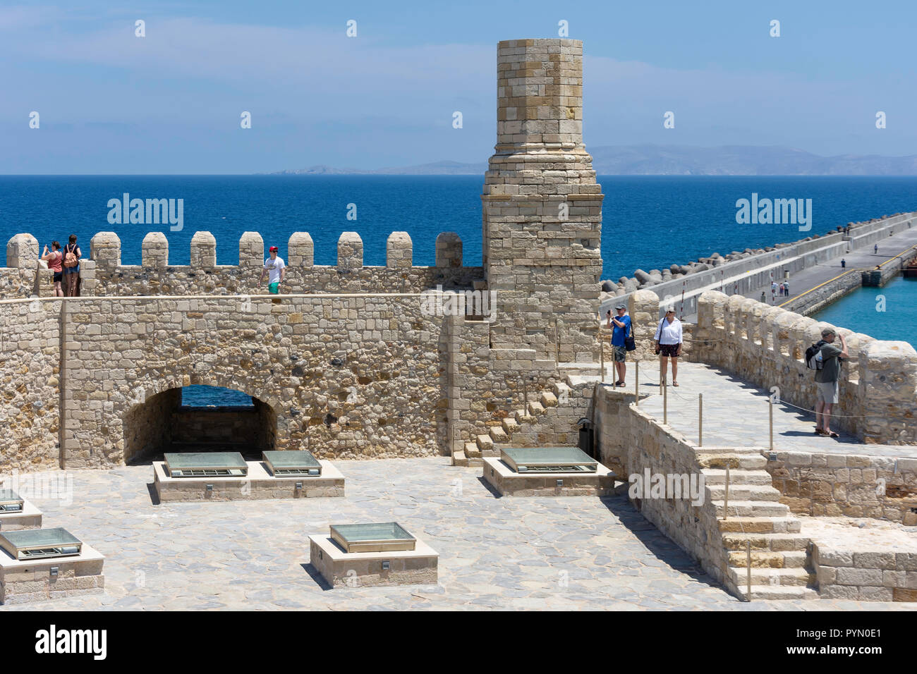 Koules Fortress (Castello a Mare), Heraklion harbour, Heraklion (Irakleio), Irakleio Region, Crete (Kriti), Greece Stock Photo