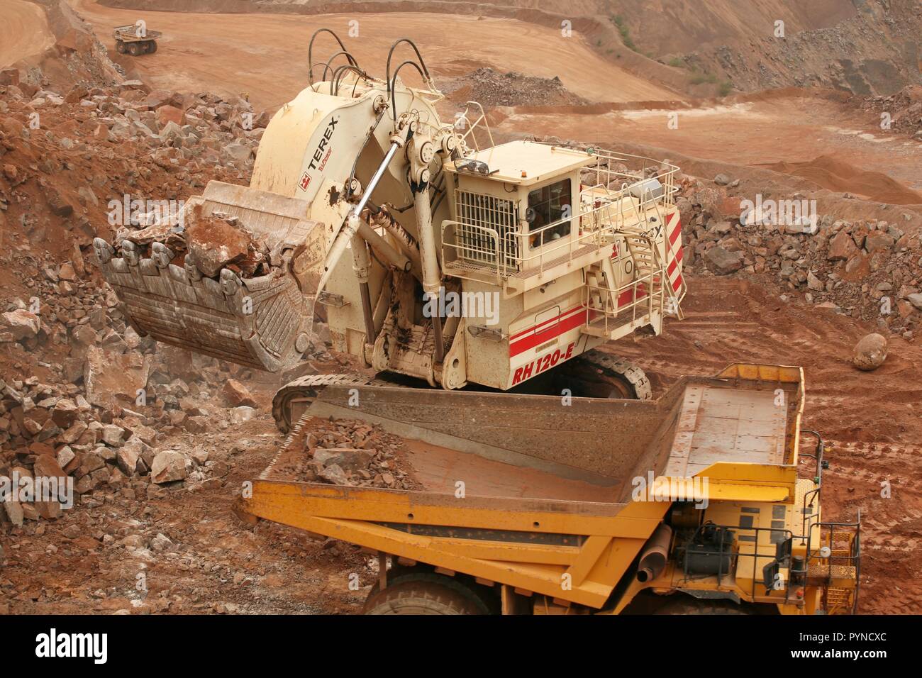 Terex RH120E Hydraulic face shovel loading rock at Lafarge's