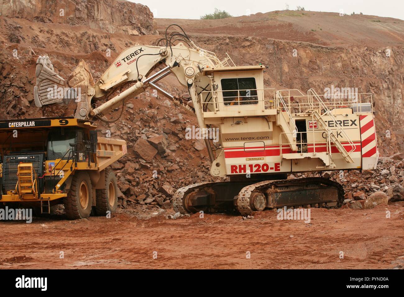 Terex RH120E Hydraulic face shovel loading rock at Lafarge's