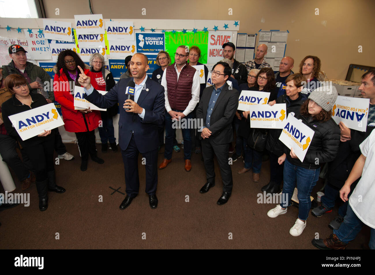 Oct 27, 2018. Chad Griffin, President of the Human Rights Campaign and Rep. Hakeem Jeffries, Eighth Congressional District of New York endorse Andy Kim at a Rally at Kim’s headquarters in Willingboro, N.J.  Andy Kim, a former national security official during the Obama administration and Republican Rep. Tom MacArthur are locked in a “statistical tie” in the 3rd Congessional District in South Jersey. A new Stockton University poll shows MacArthur, a prime mover in the effort to repeal the Affordable Care Act under President Trump, in a fight for his political life against Kim. Photo by Gary Ell Stock Photo
