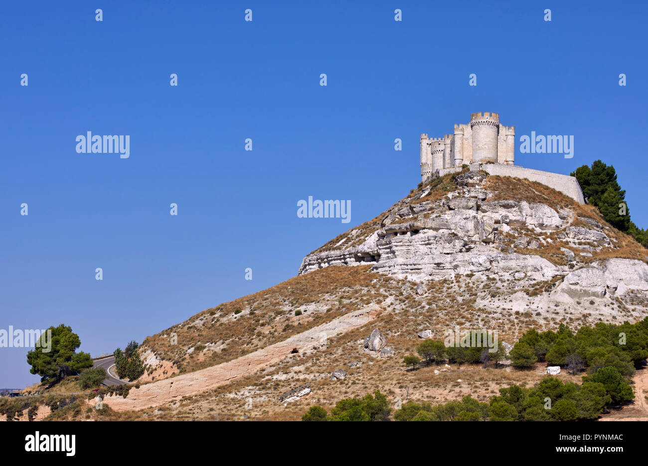 The Castillo de Peñafiel. Peñafiel, Castilla y León, Spain.  [Ribera del Duero] Stock Photo