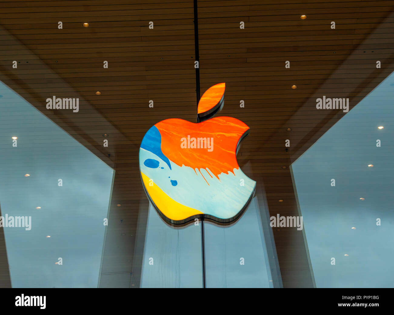 New York, USA. 29th October, 2018. The Downtown Brooklyn Apple store in New York is seen decorated on Monday, October 29, 2018 in advance of Tuesday's Apple product announcement taking place across the street in the Brooklyn Academy of Music. Apple is expected to release updated versions of the iPad and Mac computers. It also is scheduled to release third-quarter earnings after the bell on Thursday. Credit: Richard Levine/Alamy Live News Stock Photo