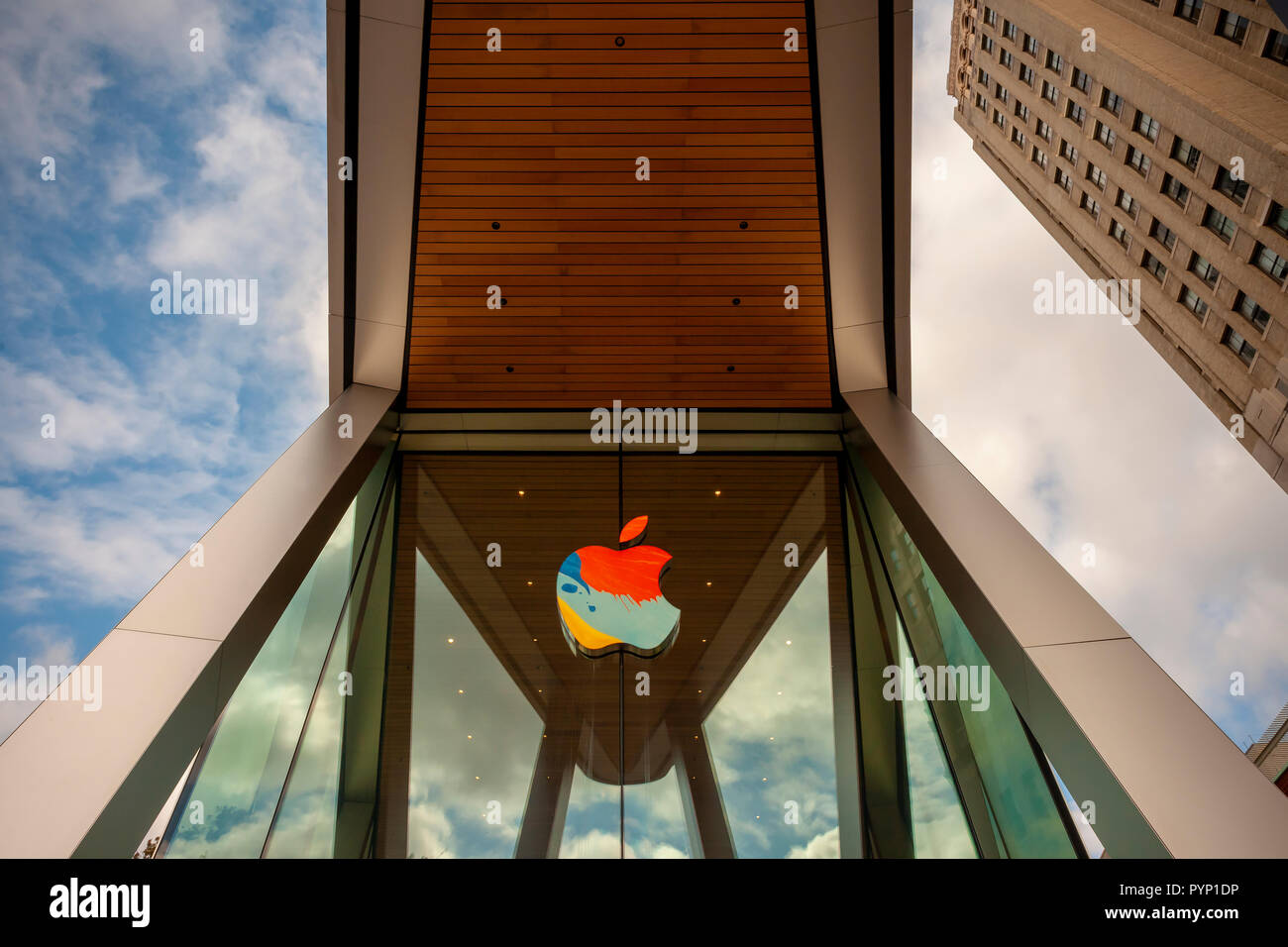 New York, USA. 29th October, 2018. The Downtown Brooklyn Apple store in New York is seen decorated on Monday, October 29, 2018 in advance of Tuesday's Apple product announcement taking place across the street in the Brooklyn Academy of Music. Apple is expected to release updated versions of the iPad and Mac computers. It also is scheduled to release third-quarter earnings after the bell on Thursday. (Â© Richard B. Levine) Credit: Richard Levine/Alamy Live News Stock Photo