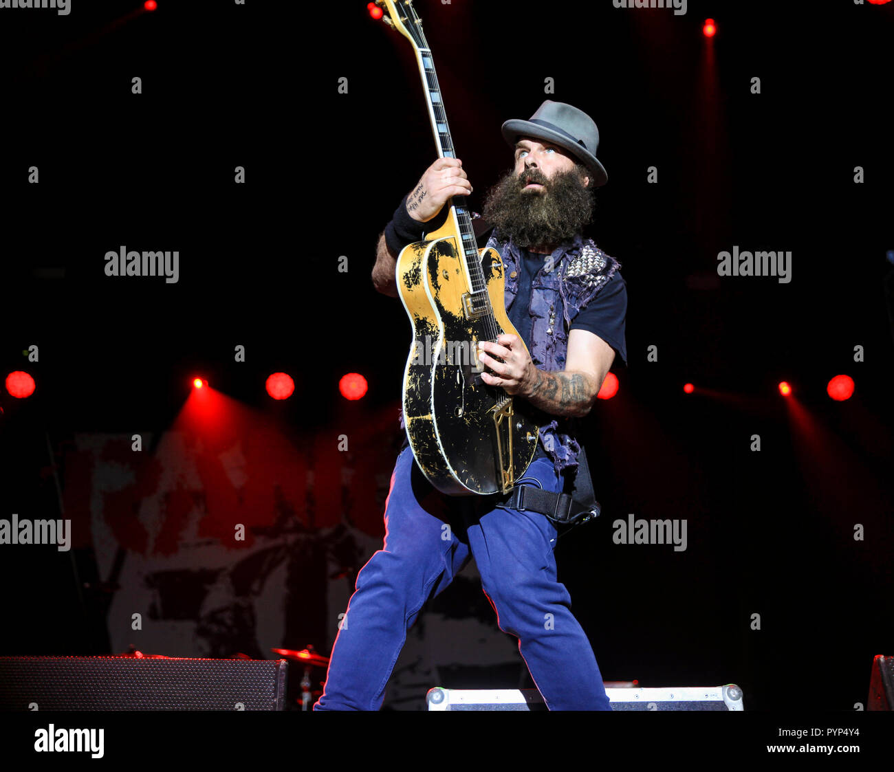 Huntington Beach, Ca. 28th Oct, 2018. Tim Armstrong of Rancid performs