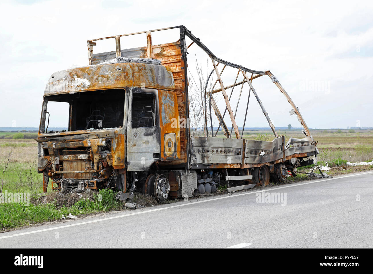 Truck Destroyed Hi Res Stock Photography And Images Alamy