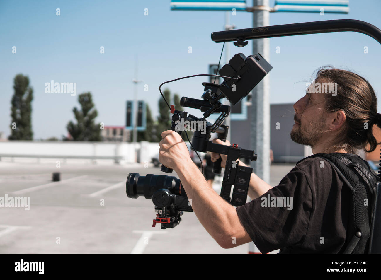 Mounted camera rig hi-res stock photography and images - Alamy