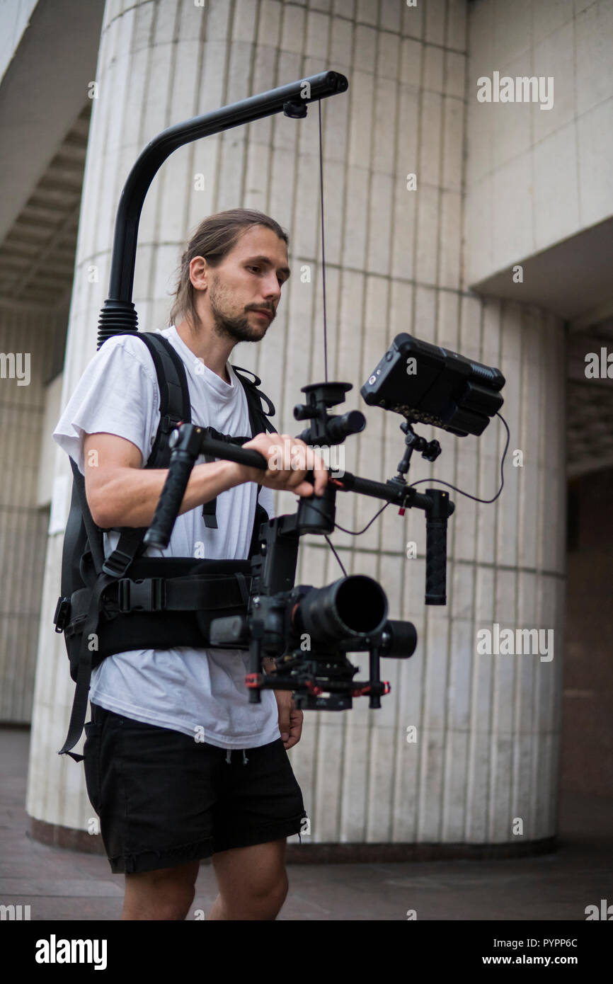 Gimbal rig hires stock photography and images Alamy