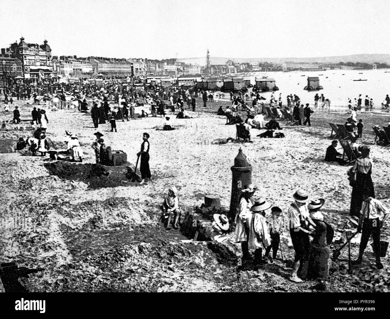 Weymouth beach vintage hi-res stock photography and images