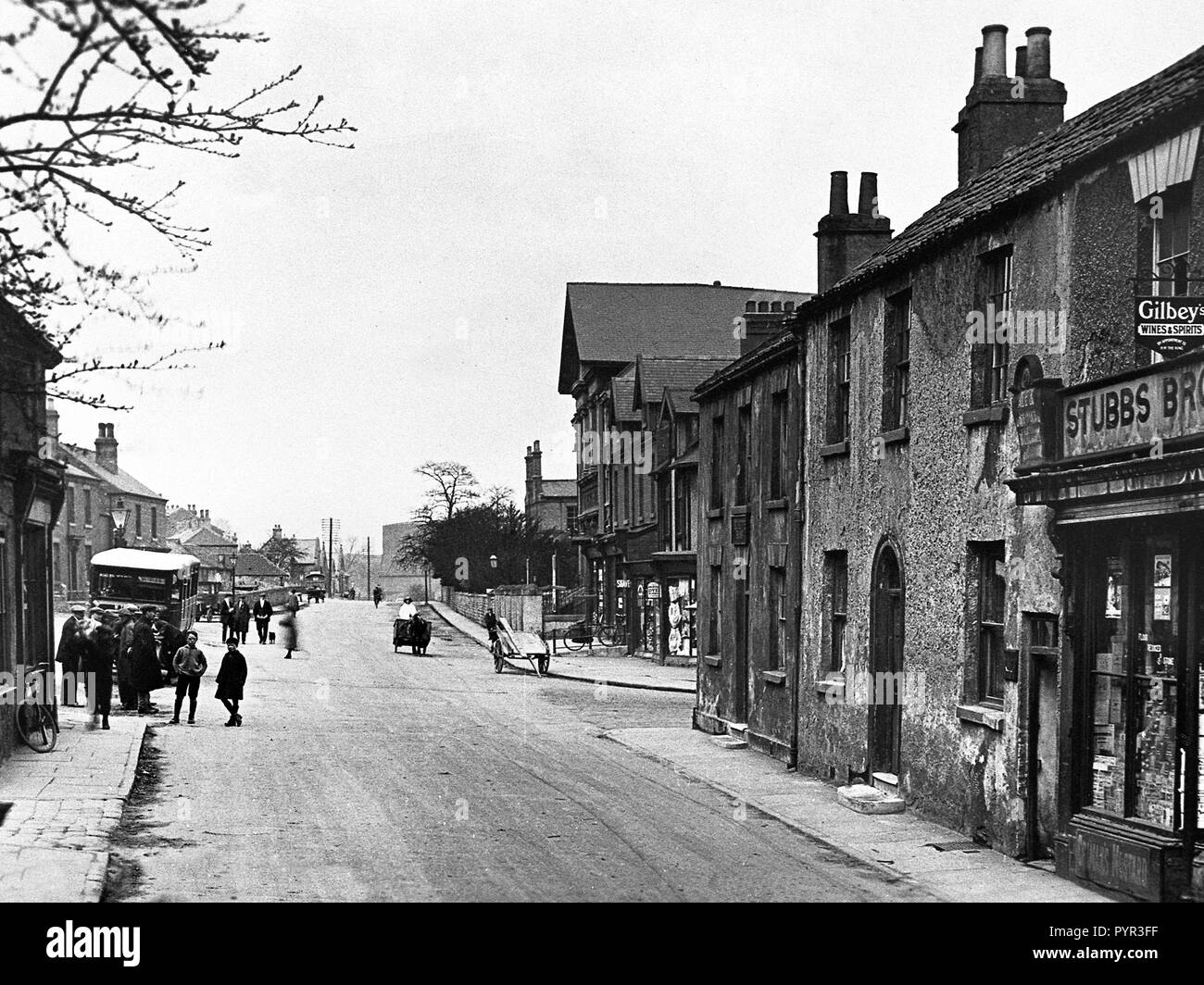 Doncaster Road, Askern early 1900s Stock Photo Alamy