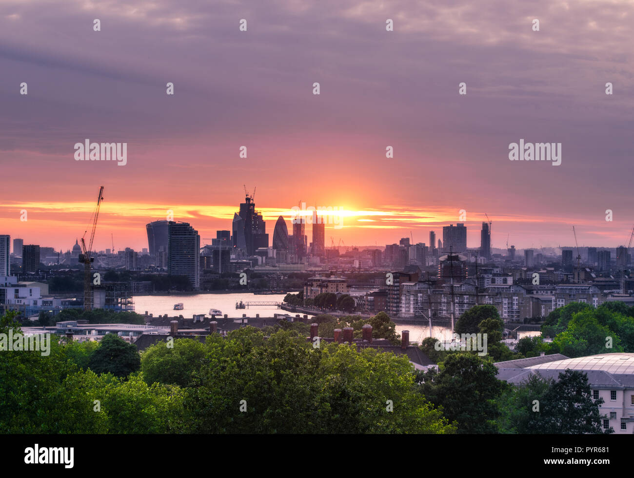 Sunset of the Isle of Dogs Summer 2018, Greenwhich, London City, UK 2018 July Stock Photo