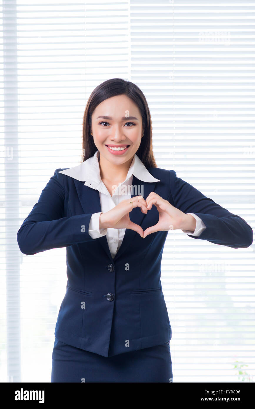 Hands making heart shape hi-res stock photography and images - Alamy