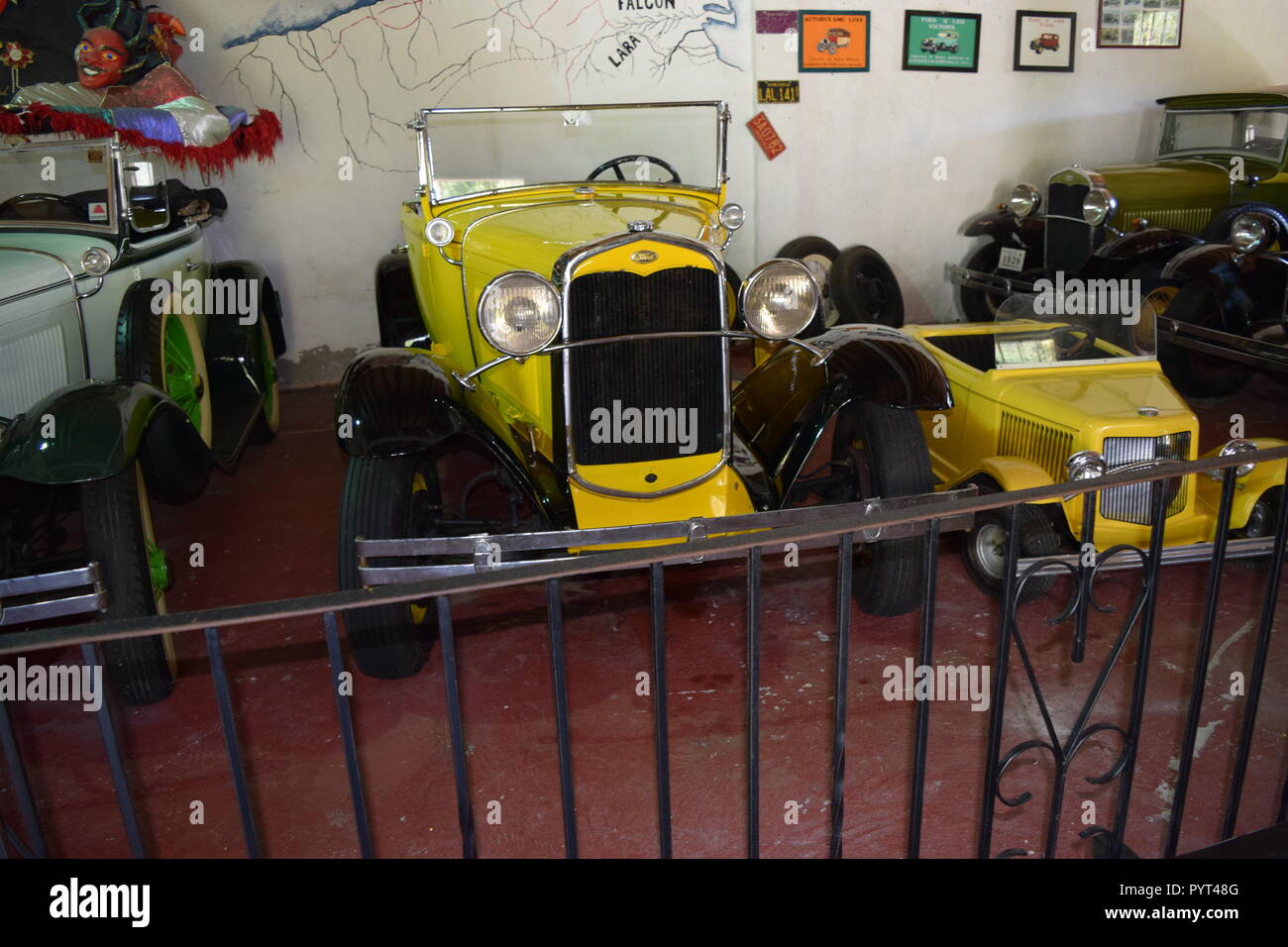 Classic Collection Vehicles Stock Photo Alamy