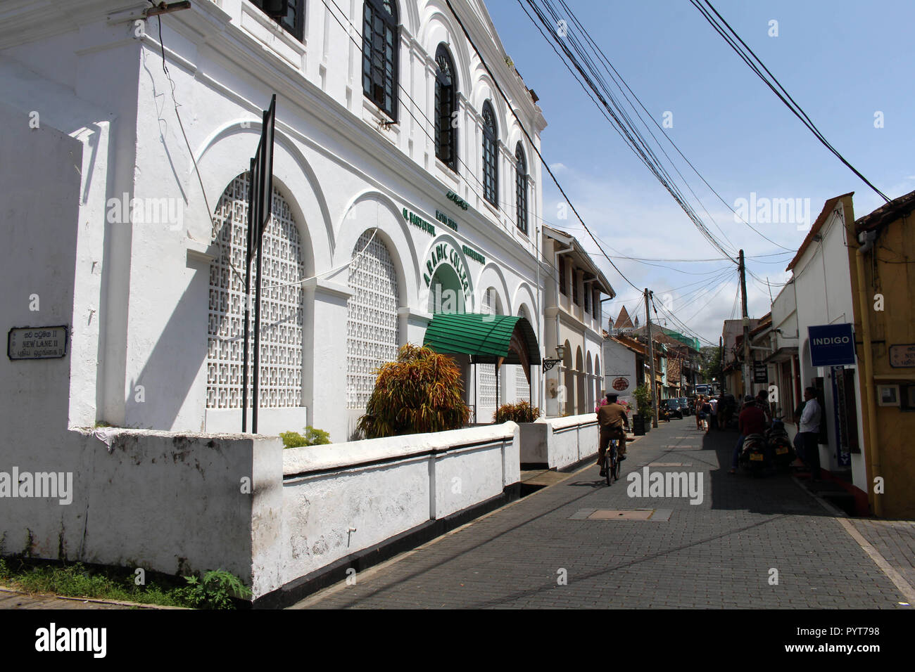 Translation around the mosque inside the complex of Galle Fort. Taken