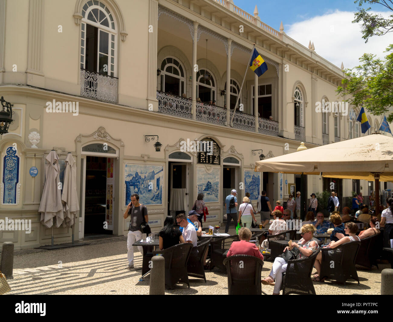 Ritz cafe funchal hires stock photography and images Alamy