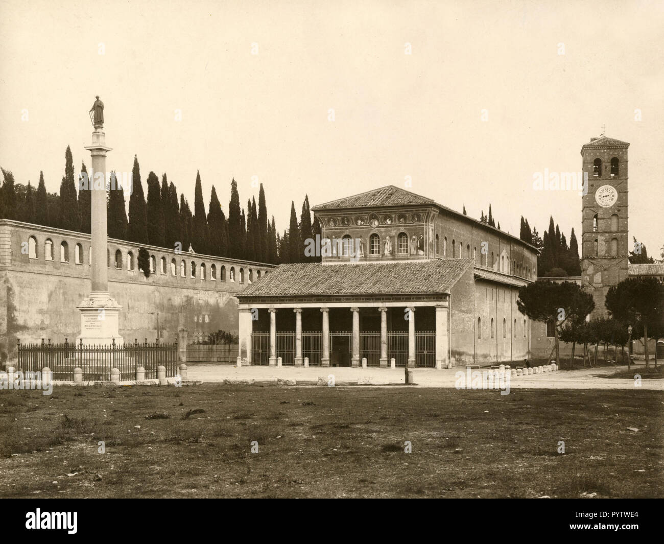 S. Lorenzo church, Rome, Italy 1930s Stock Photo