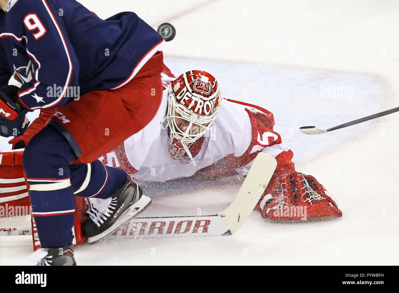Columbus, OH, USA. 30th Oct, 2018. Detroit Red Wings goaltender Jimmy Howard (35) makes a save during the second period in a game between the Detroit Red Wings and the Columbus Blue Jackets at Nationwide Arena in Columbus, OH. Aaron Doster/CSM/Alamy Live News Stock Photo