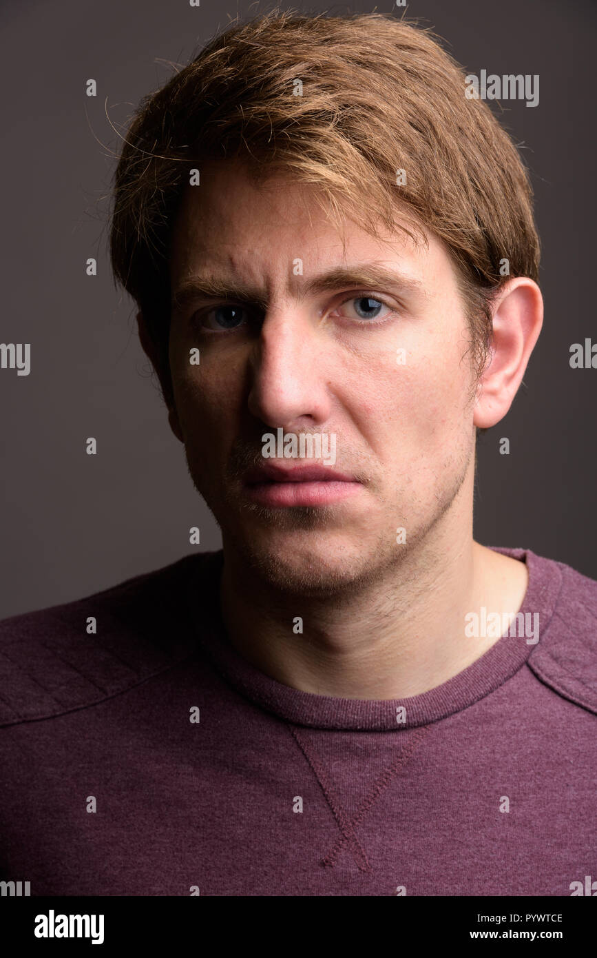 Portrait angry man close hi-res stock photography and images - Alamy