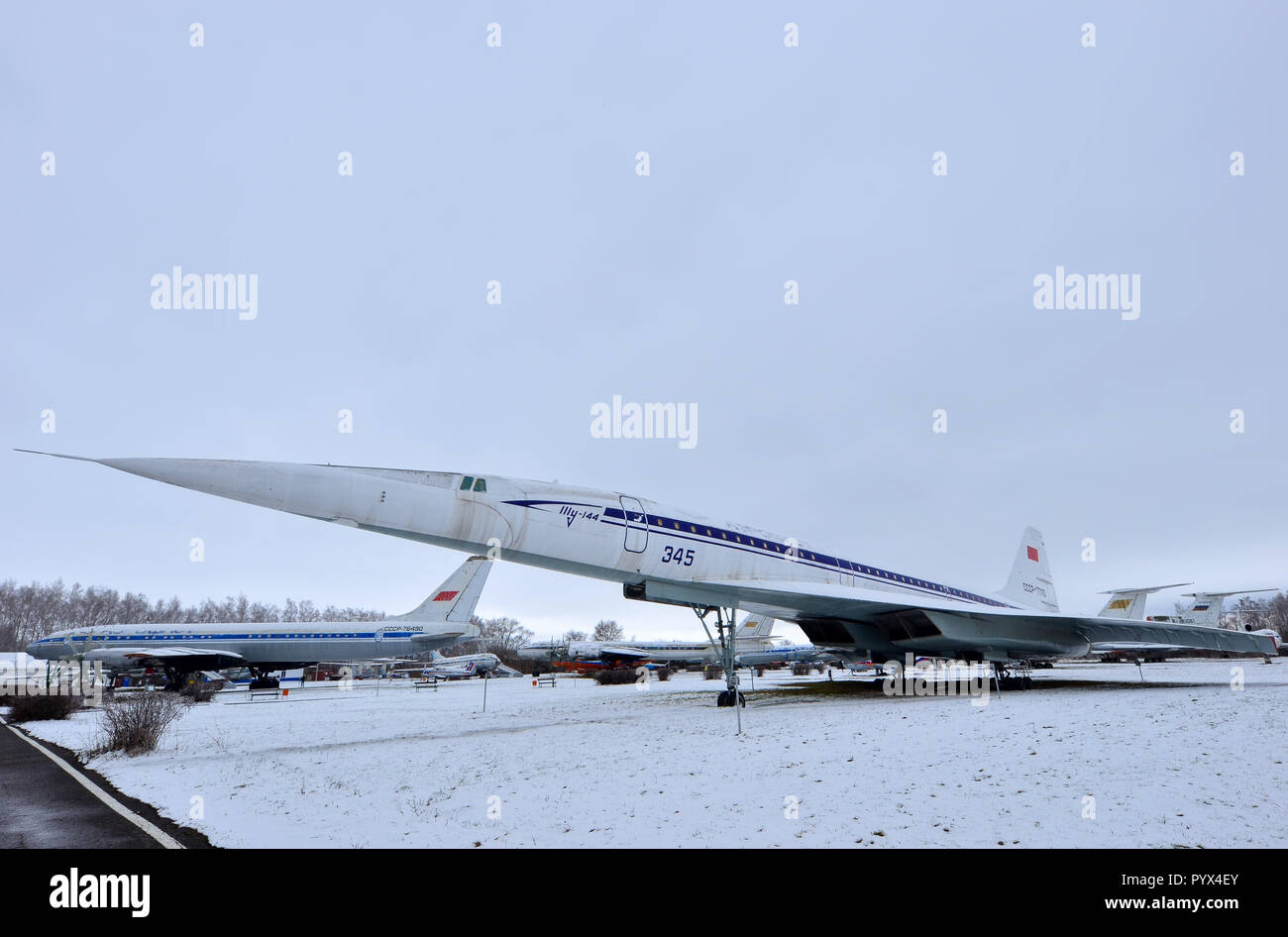 Shopping center Airplane (Ulyanovsk): everything you need for shopping and recreation Shopping center Airplane (Ulyanovsk): everything you need for shopping and recreation