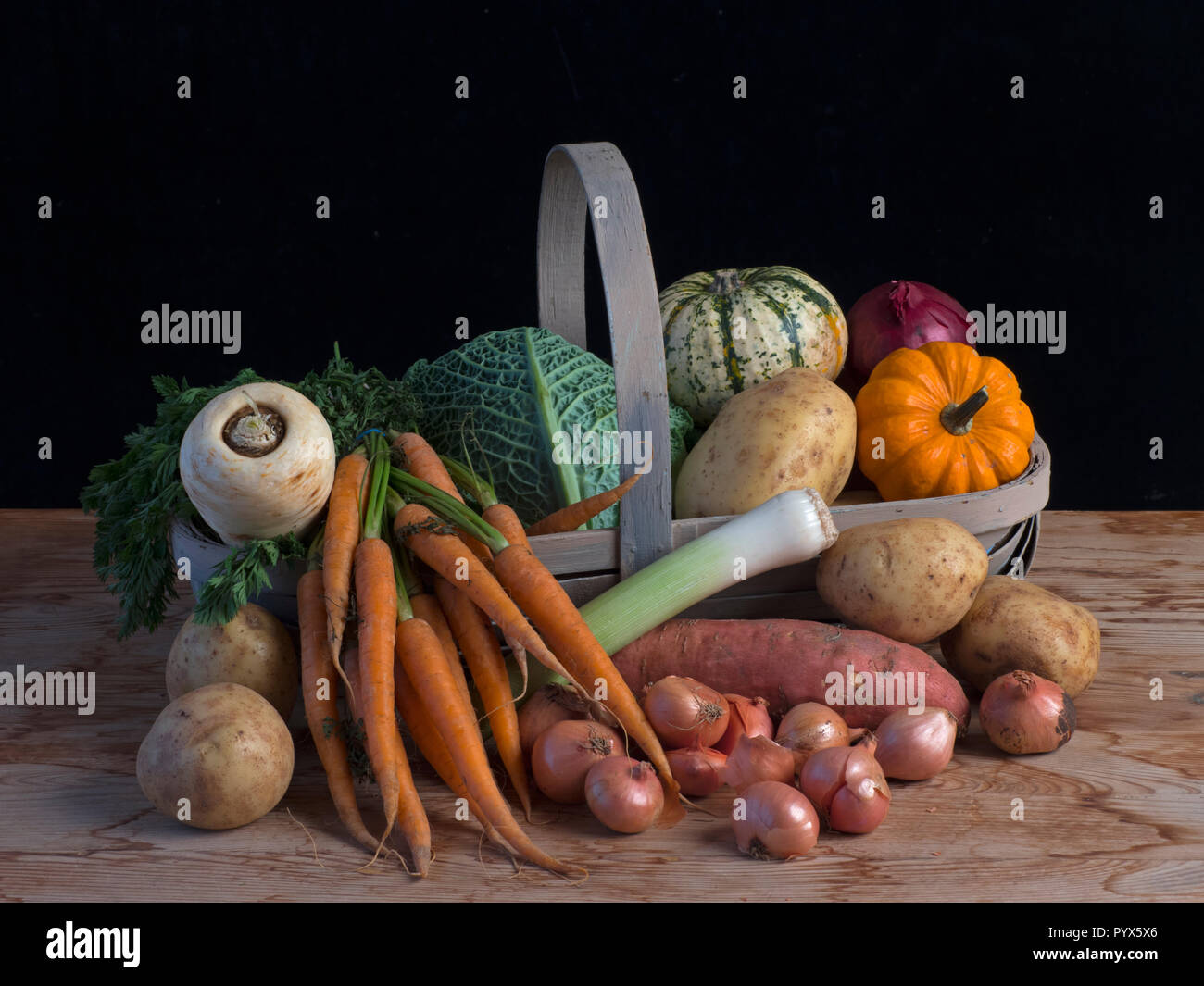 Home Grown vegetables in garden potting shed Stock Photo - Alamy