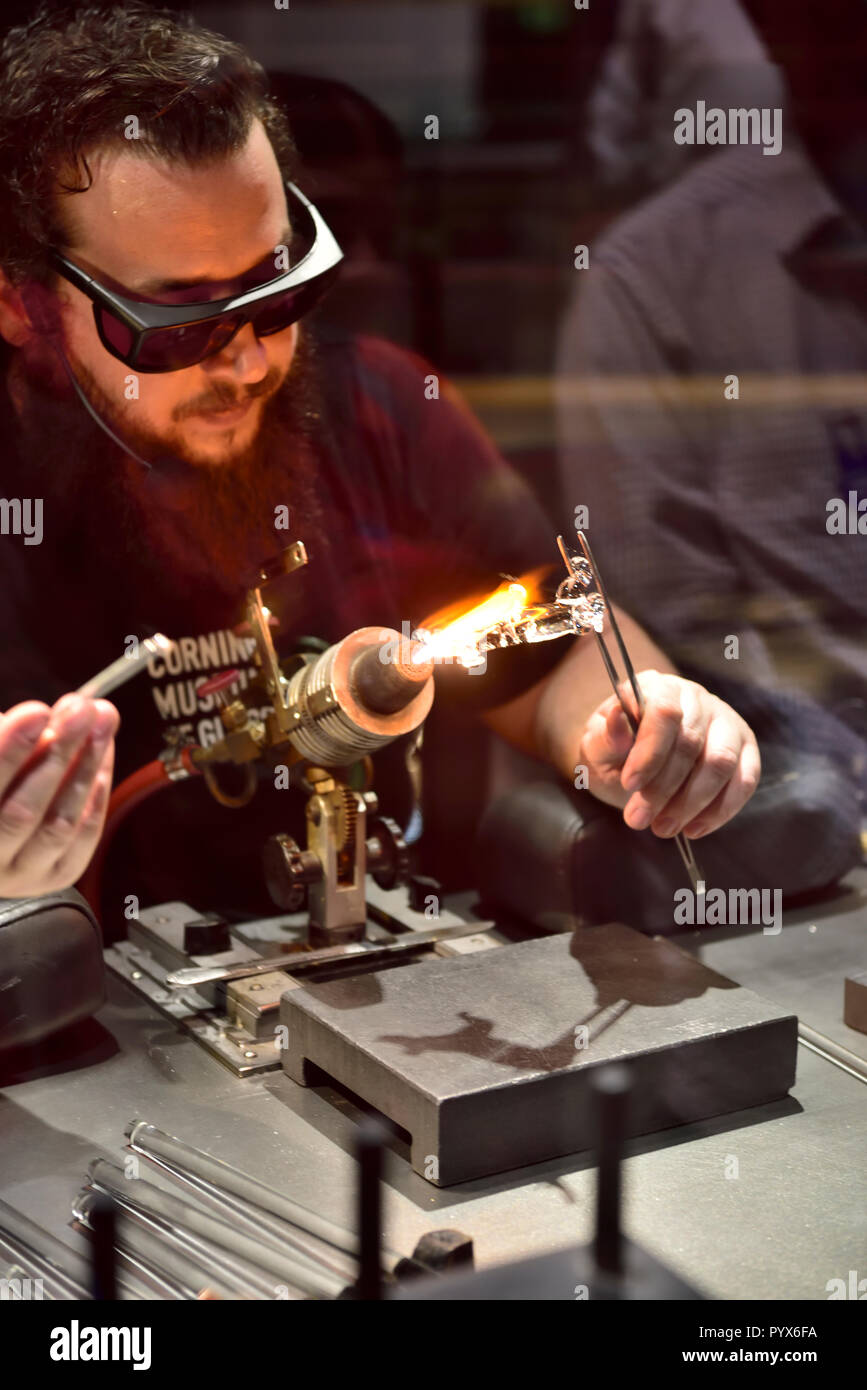 Demonstration glass blowing at Corning Museum of Glass, Corning, Finger