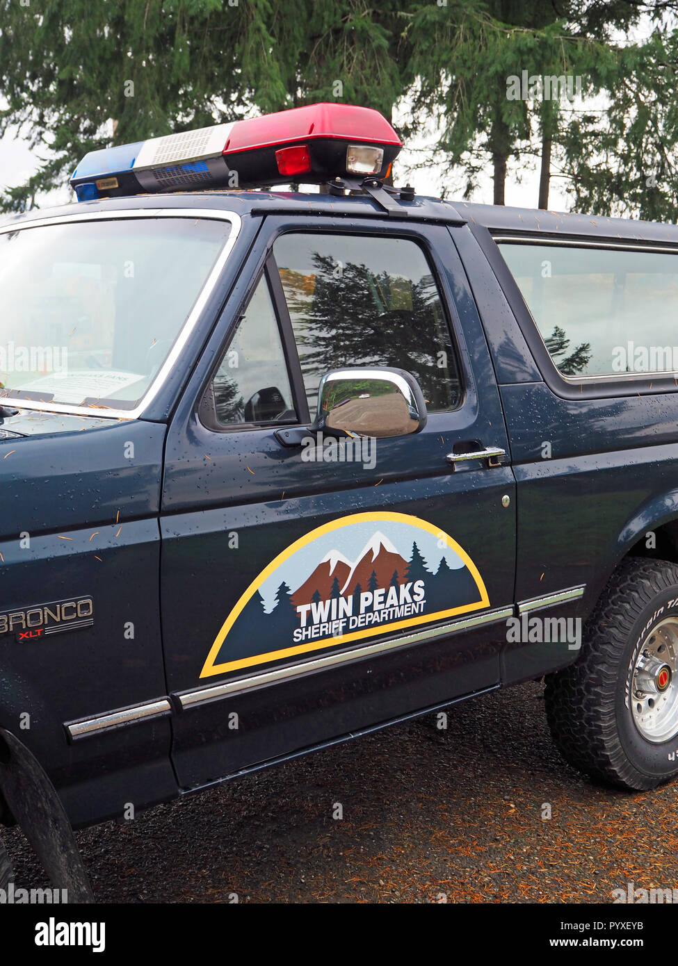 Replica Twin Peaks Sheriff Department truck Stock Photo - Alamy