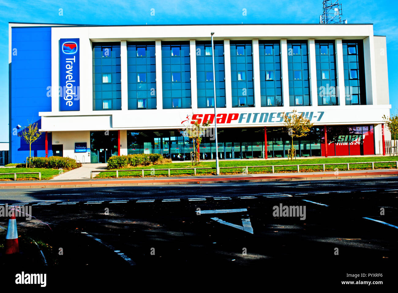 Travelodge and Snap Fitness Centre, Yarm Road, Darlington, England Stock Photo