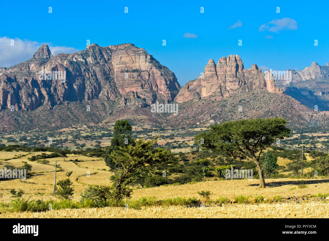 Big African Rift Valley, northern foothills with the Gheralta mountain range over the Hawzien plain, Tigray, Ethiopia Stock Photo