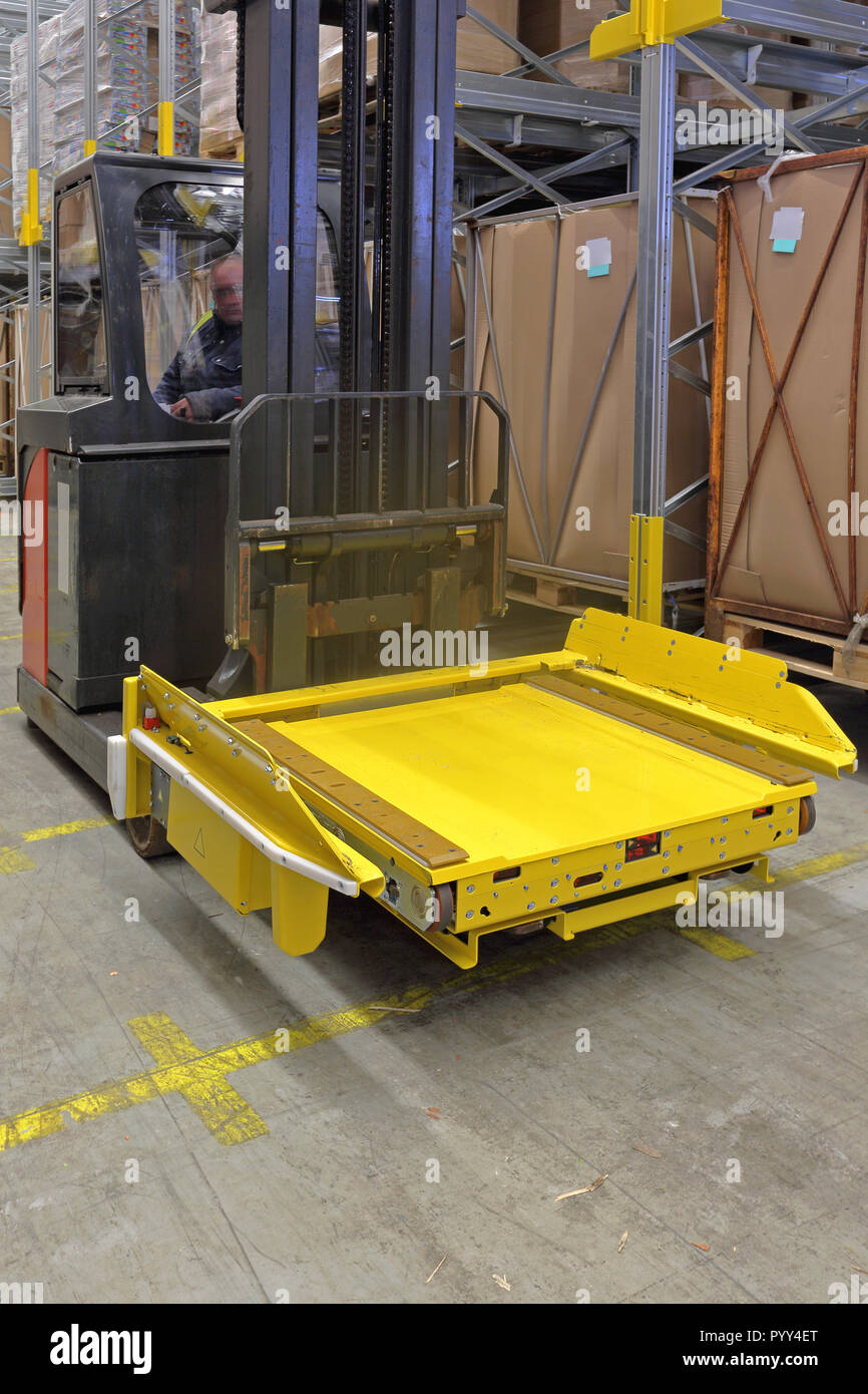 Pallet Shuttle Robot At Forklift In Semi Automated Warehouse Stock Photo Alamy
