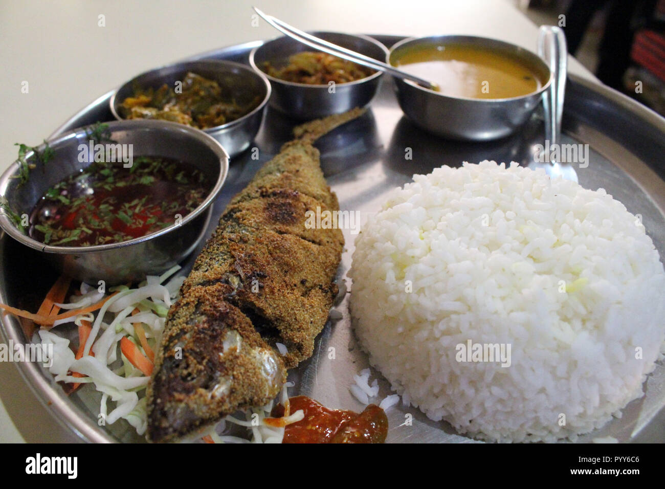 Goan Fish Curry Recipe - Goan Fish Curry Hari Ghotra - Goan fish curry | surmai curry | king fish curry