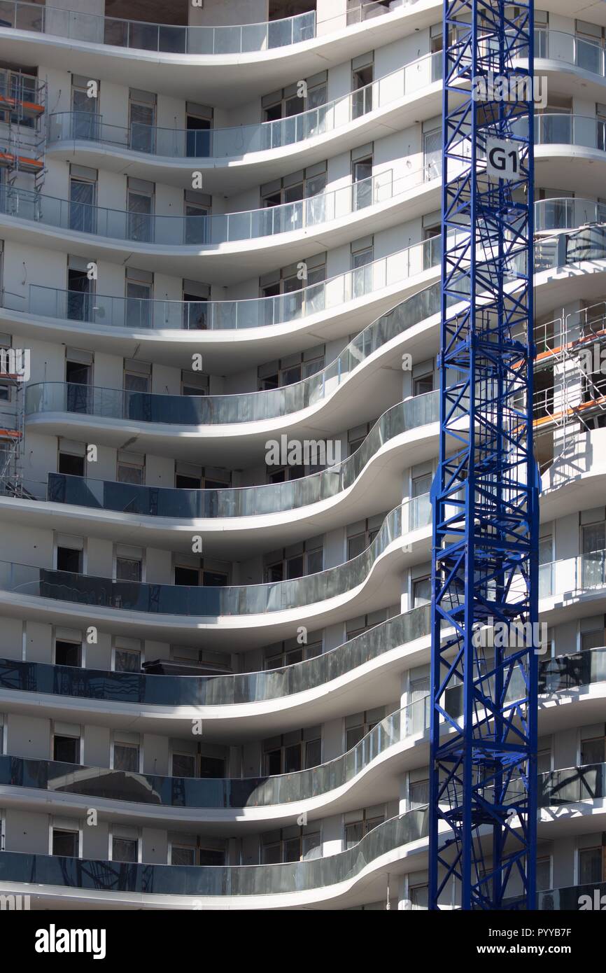 France, Ile de France, Paris 17th arrondissement, Paris, the new Batignolles neighborhood, around the Martin Luther King park, site construction, buildings, new neighborhood Stock Photo