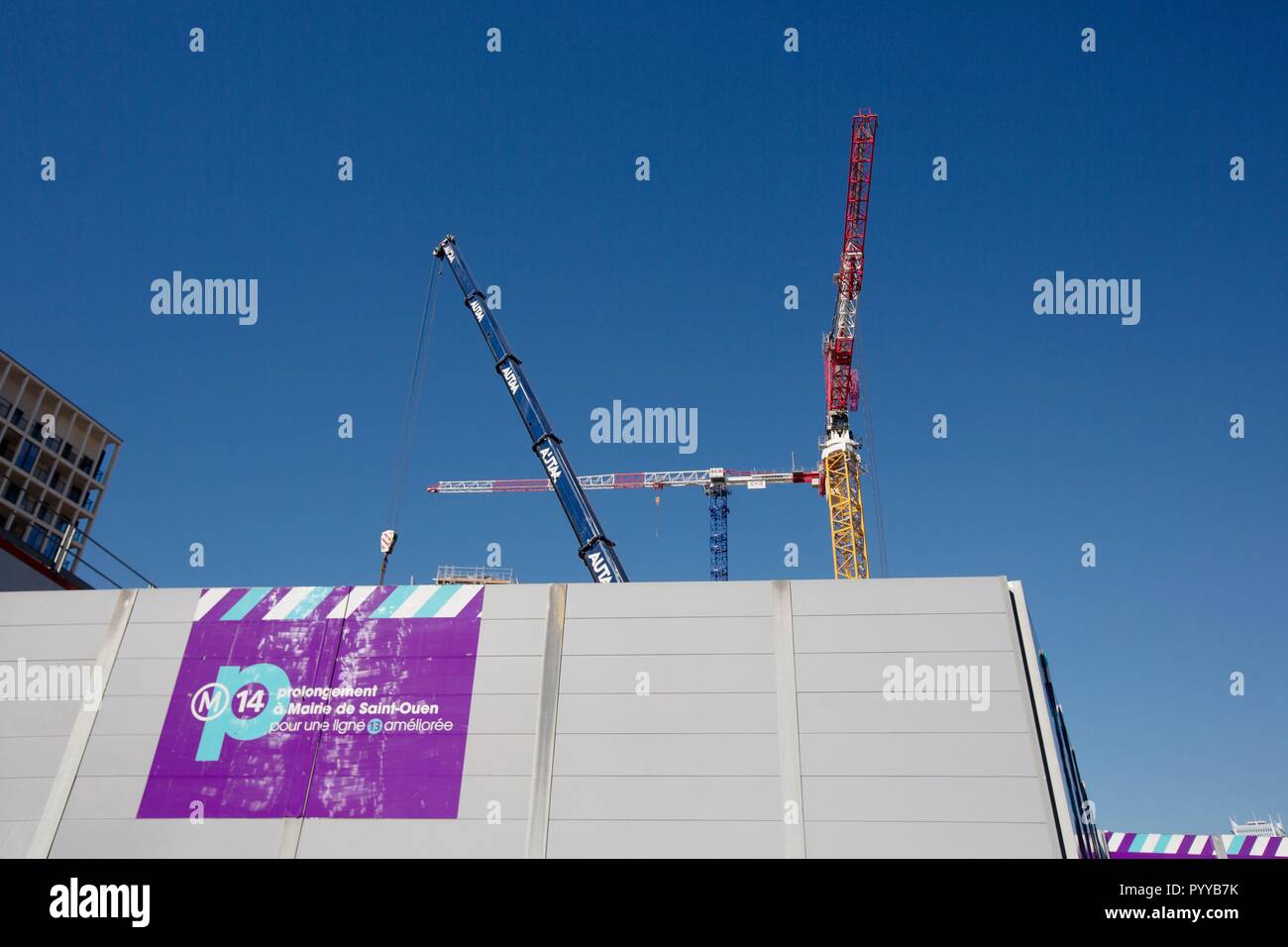 France, Ile de France, Paris 17th arrondissement, Paris, the new Batignolles neighborhood, around the Martin Luther King park, extension of the line 14 of the Metro, site construction Stock Photo