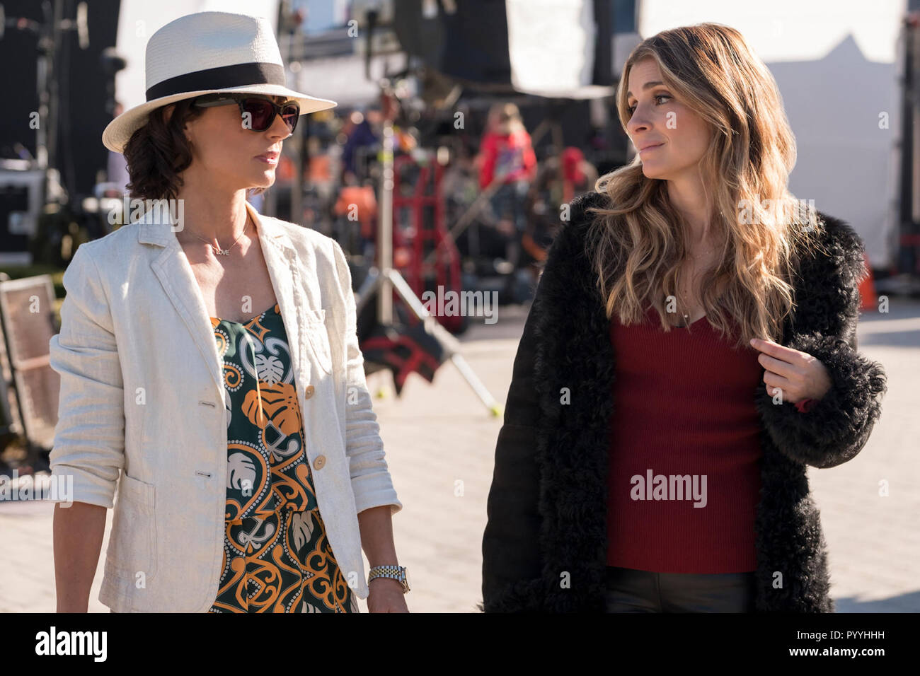 UnREAL, Constance Zimmer, Shiri Appleby in 'All In', (Season 4, Episode