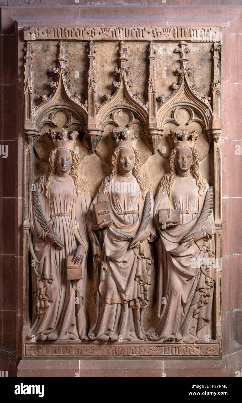 Worms, Dom St. Peter, Nikolauskapelle, spätgotischer Dreijungfrauenstein, heilige Embede, Warbede und Willebede Stock Photo