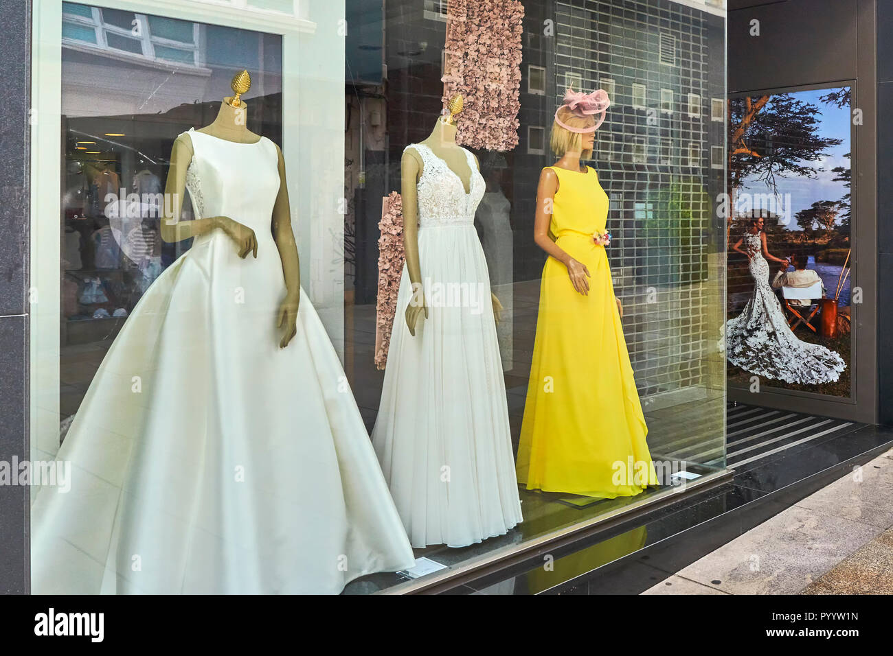 Wedding dresses shop display hi-res stock photography and images - Alamy