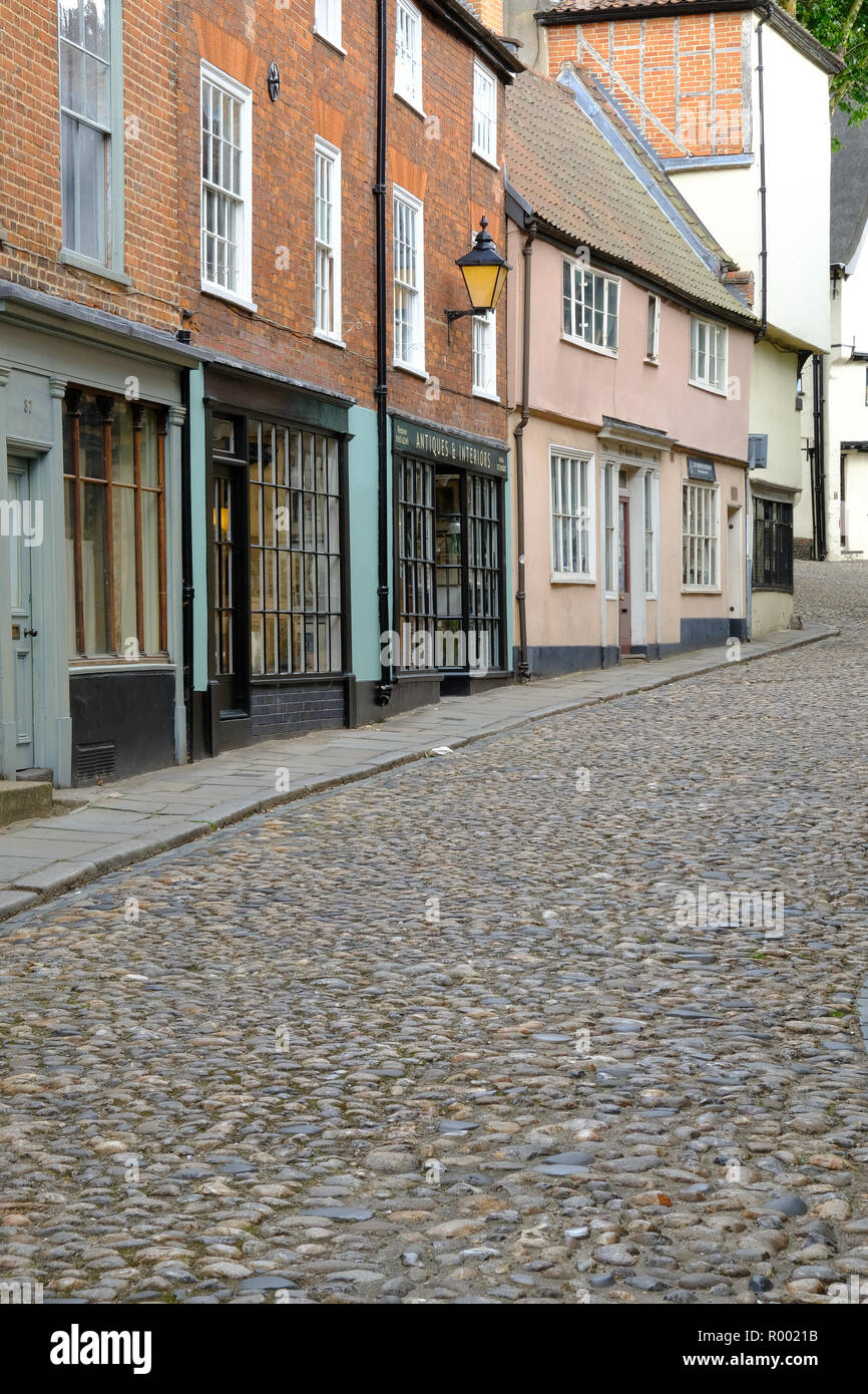Elm Hill, a cobbled street in Norwich, East Anglia Stock Photo Alamy
