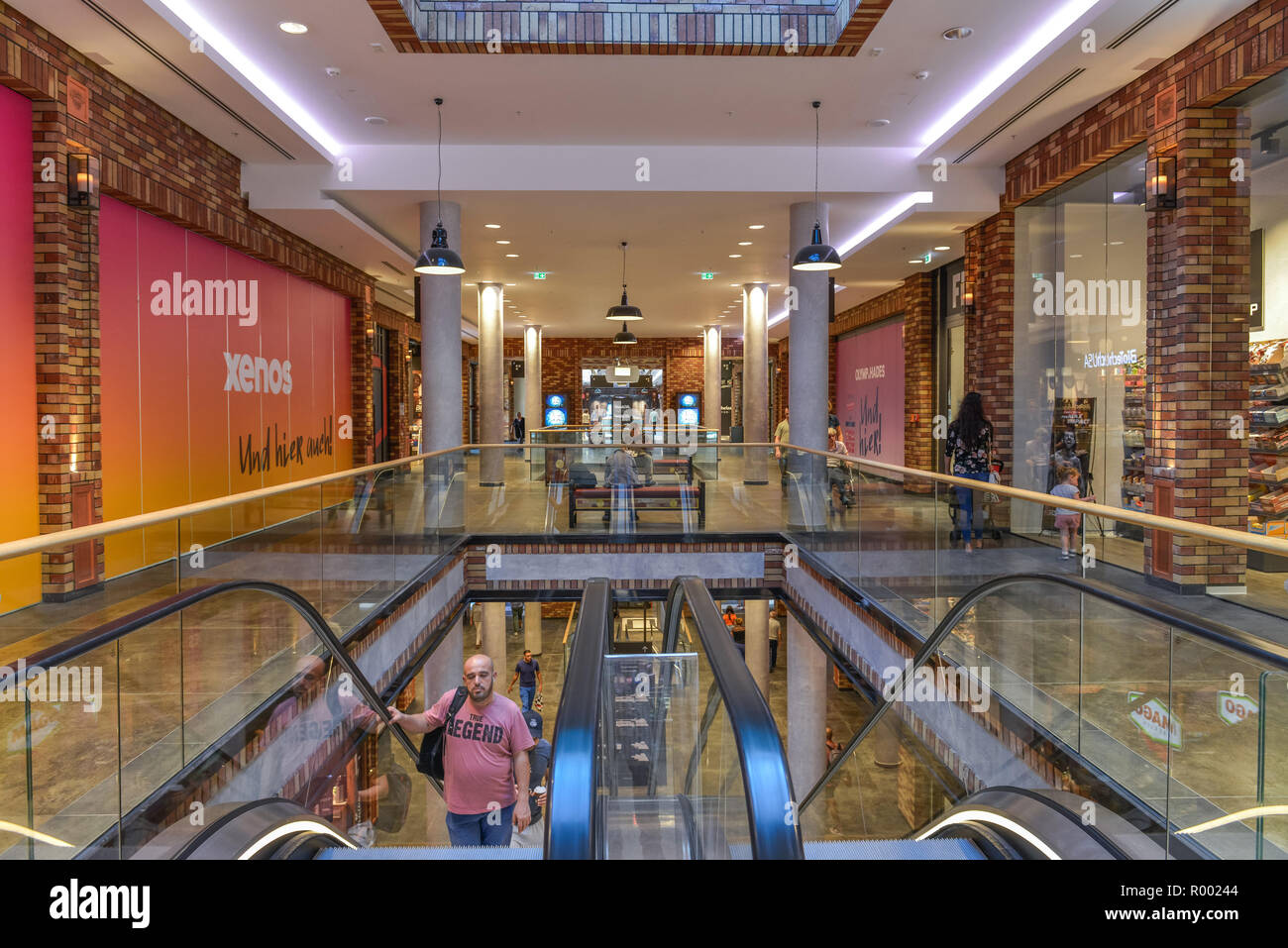 Schultheiss Quartier Hi res Stock Photography And Images Alamy Schultheiss Quartier Hi res Stock Photography And Images Alamy