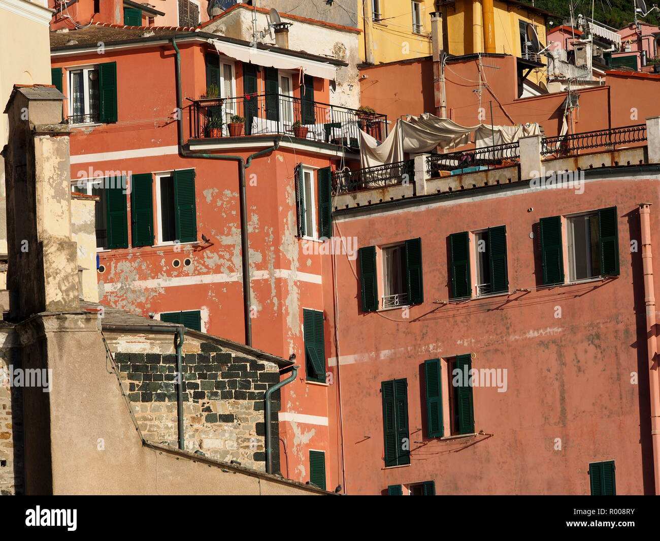 Houses in Vernazza, Italy Stock Photo Alamy