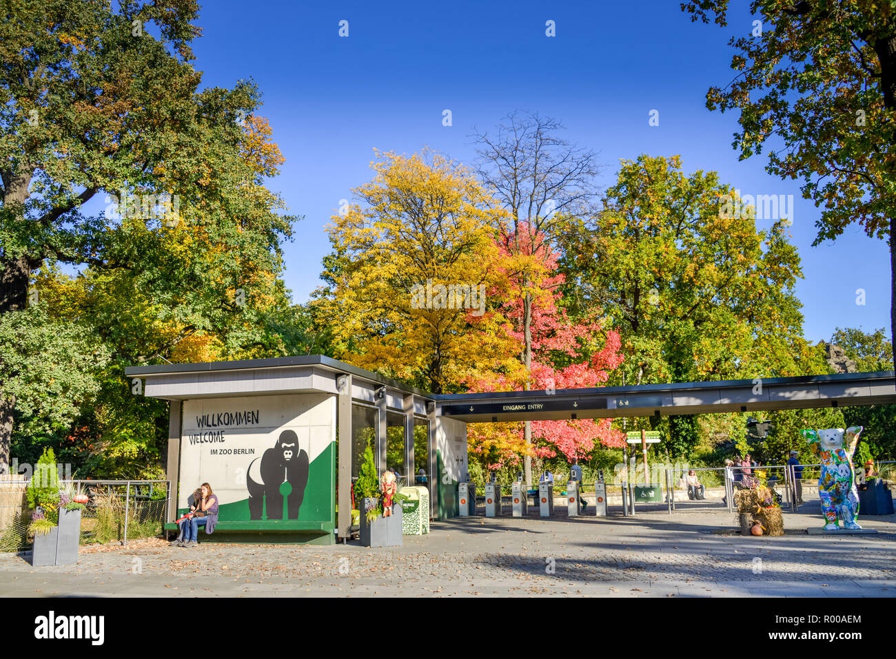 Entrance Zoo Hard Mountain Place Charlottenburg Berlin Germany