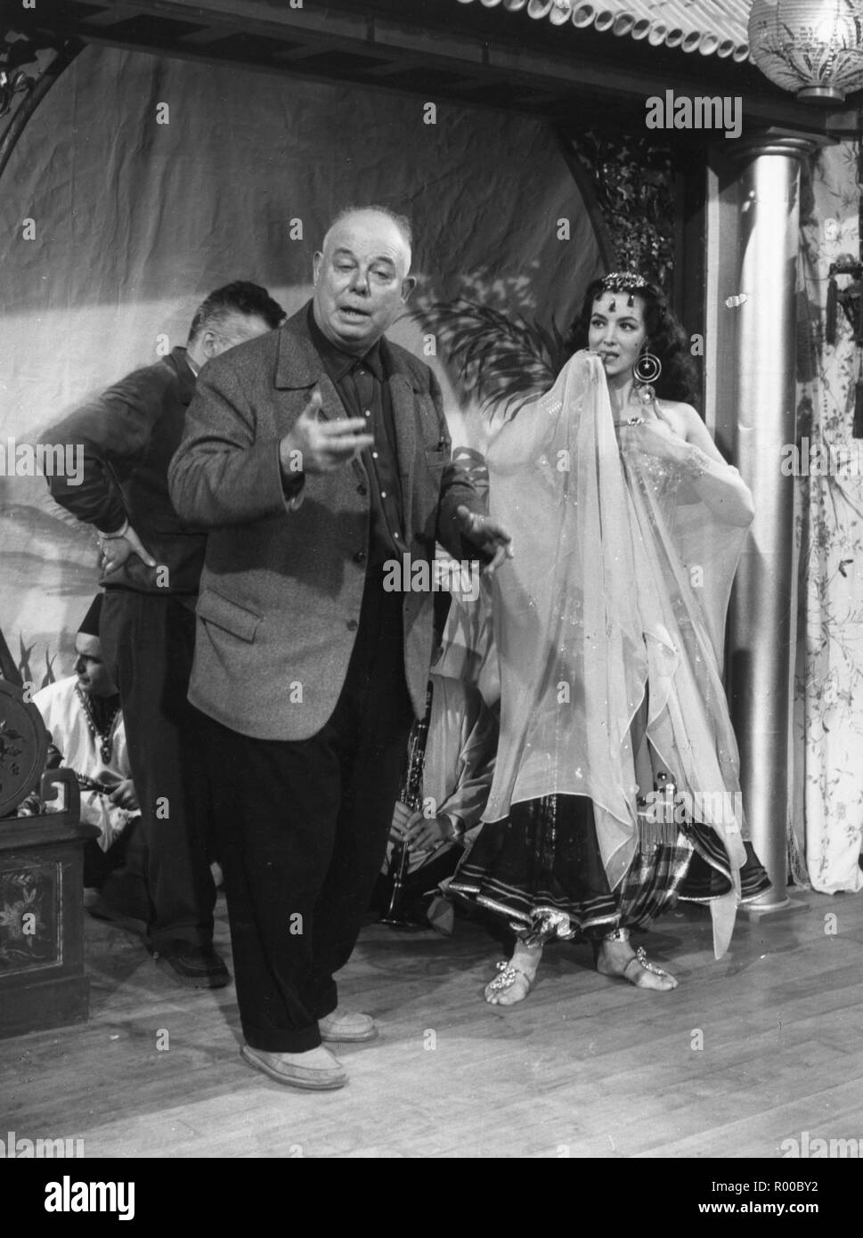 Jean Renoir Maria Felix On The Set French Cancan Year 1954 France Italy Director Jean Renoir Stock Photo Alamy