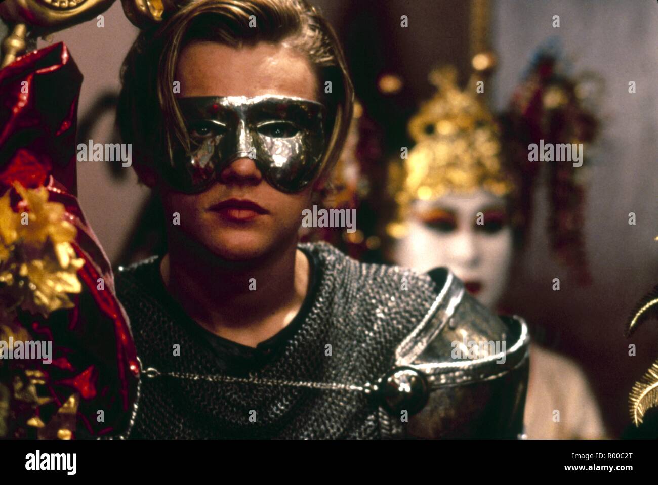 Romeo + Juliet Year : 1996 USA Director : Baz Luhrmann Leonardo DiCaprio  Stock Photo - Alamy