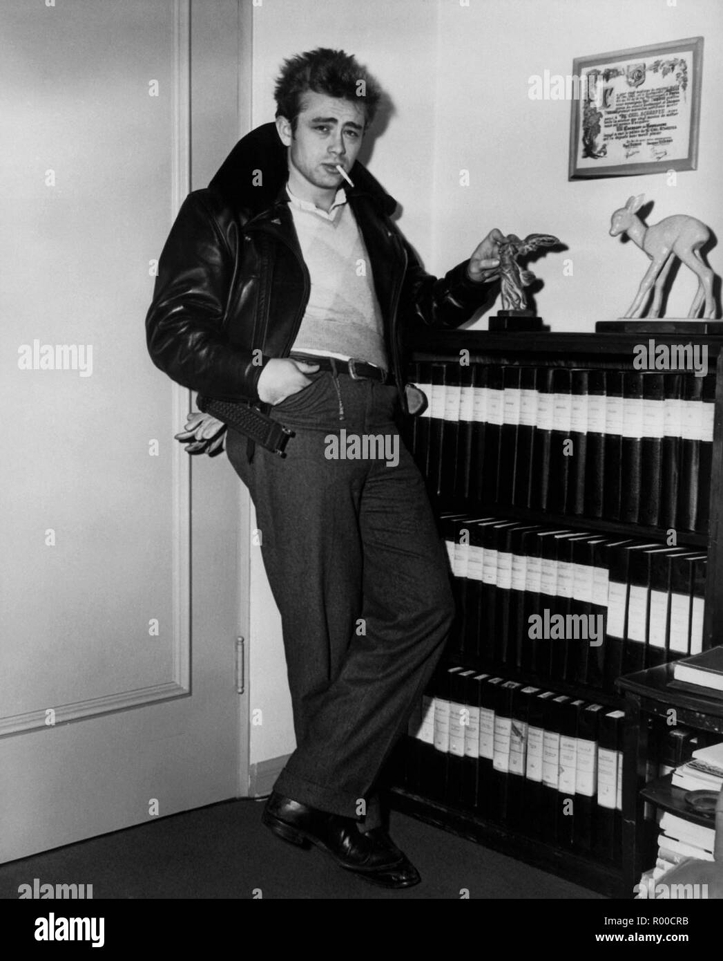 James Dean 1954 Daniel Bloom Award for The Immoralist (stage play) Stock Photo