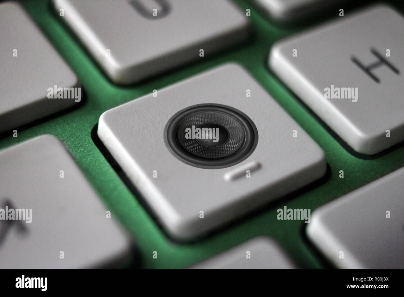 Key on keyboard with audio speaker woofer icon Stock Photo Alamy