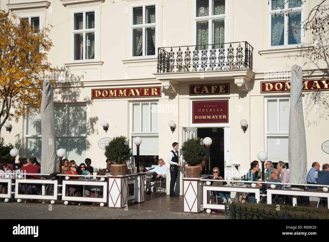 Wien, Hietzing, Cafe Dommayer Stock Photo - Alamy