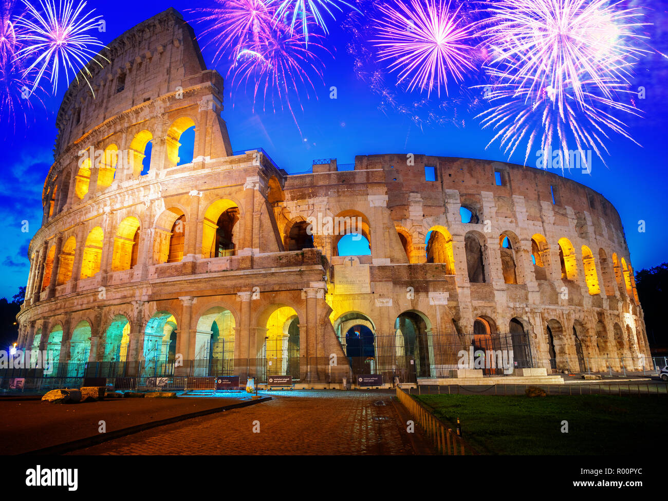Rome Coliseum Fireworks Hi res Stock Photography And Images Alamy