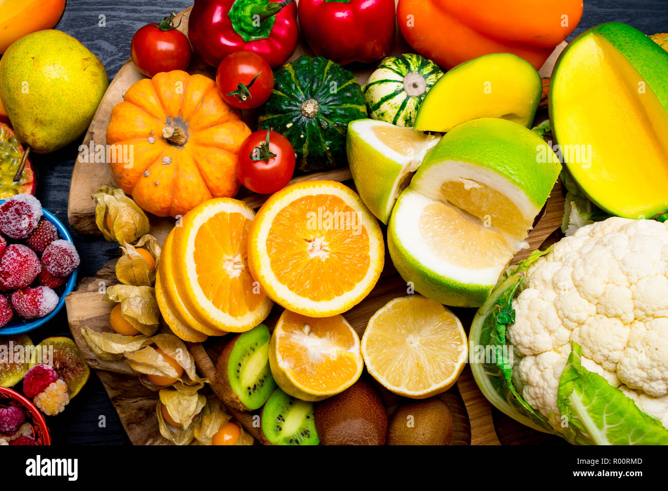 Foods High in vitamin C background. Healthy eating concept, vitamin  products Stock Photo - Alamy