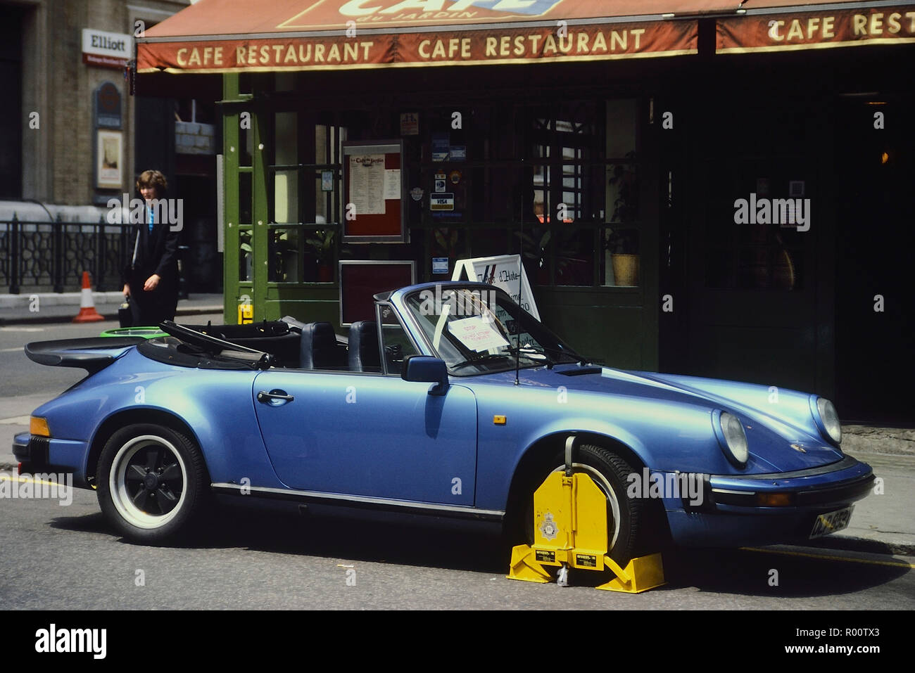 An Illegally Parked And Clamped Porsche 911 Carrera Covent Garden London England Uk Circa 1980 S Stock Photo Alamy